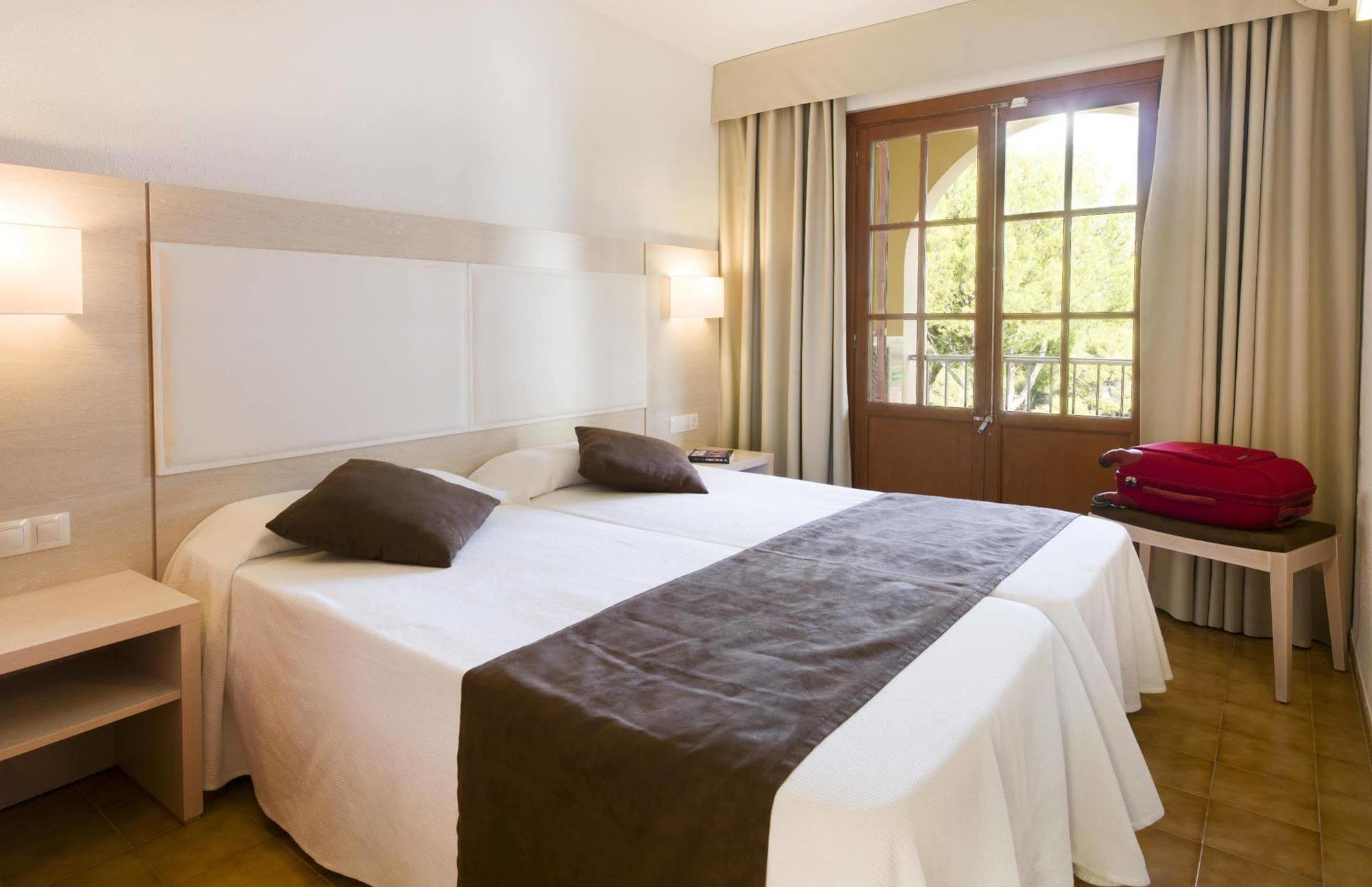 Apartamentos Casa Vida Santa Ponsa Ngoại thất bức ảnh
